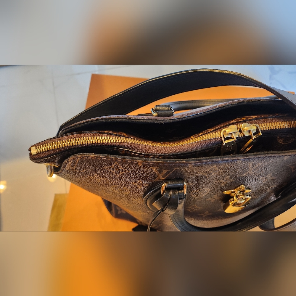 ❤️SALE❤️Gorgeous Authentic Louis Vuitton Flower Zippered Tote MM EUC - Picture 5 of 17